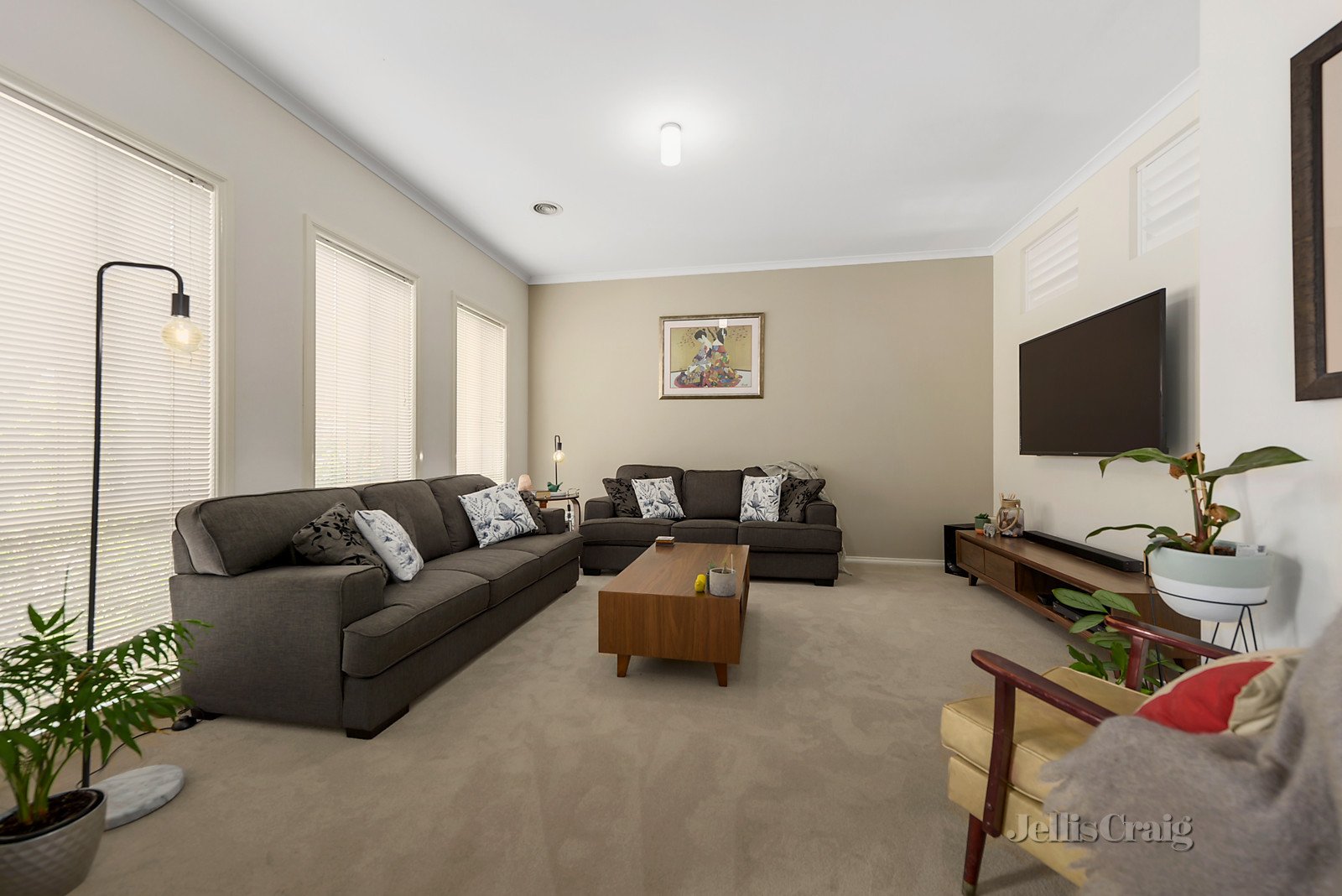 23 Ironbark Drive, Bundoora image 2