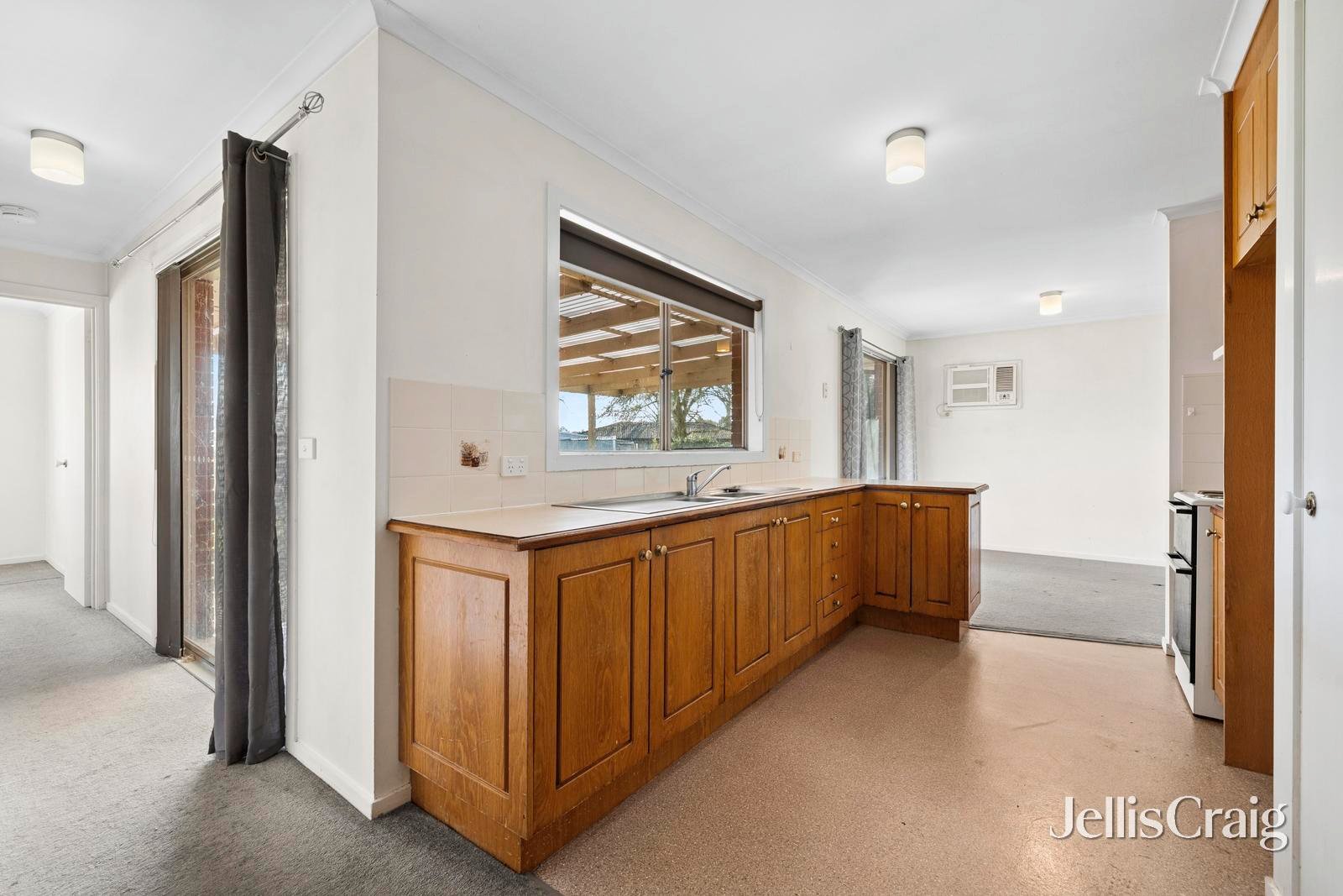 23 Jacobs Avenue, Kyneton image 3