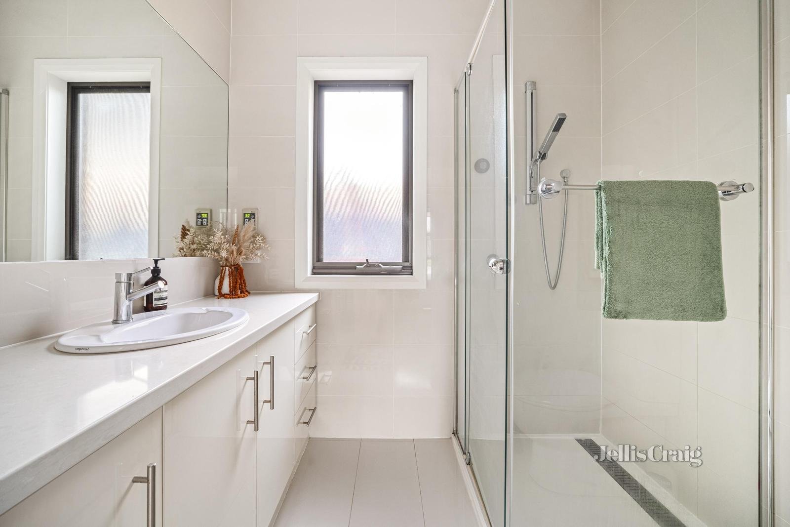 2/3 Johnstone Street, Seaford image 8