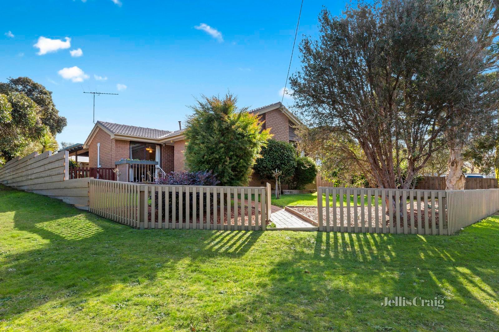 23 Karina Street, Mornington image 1