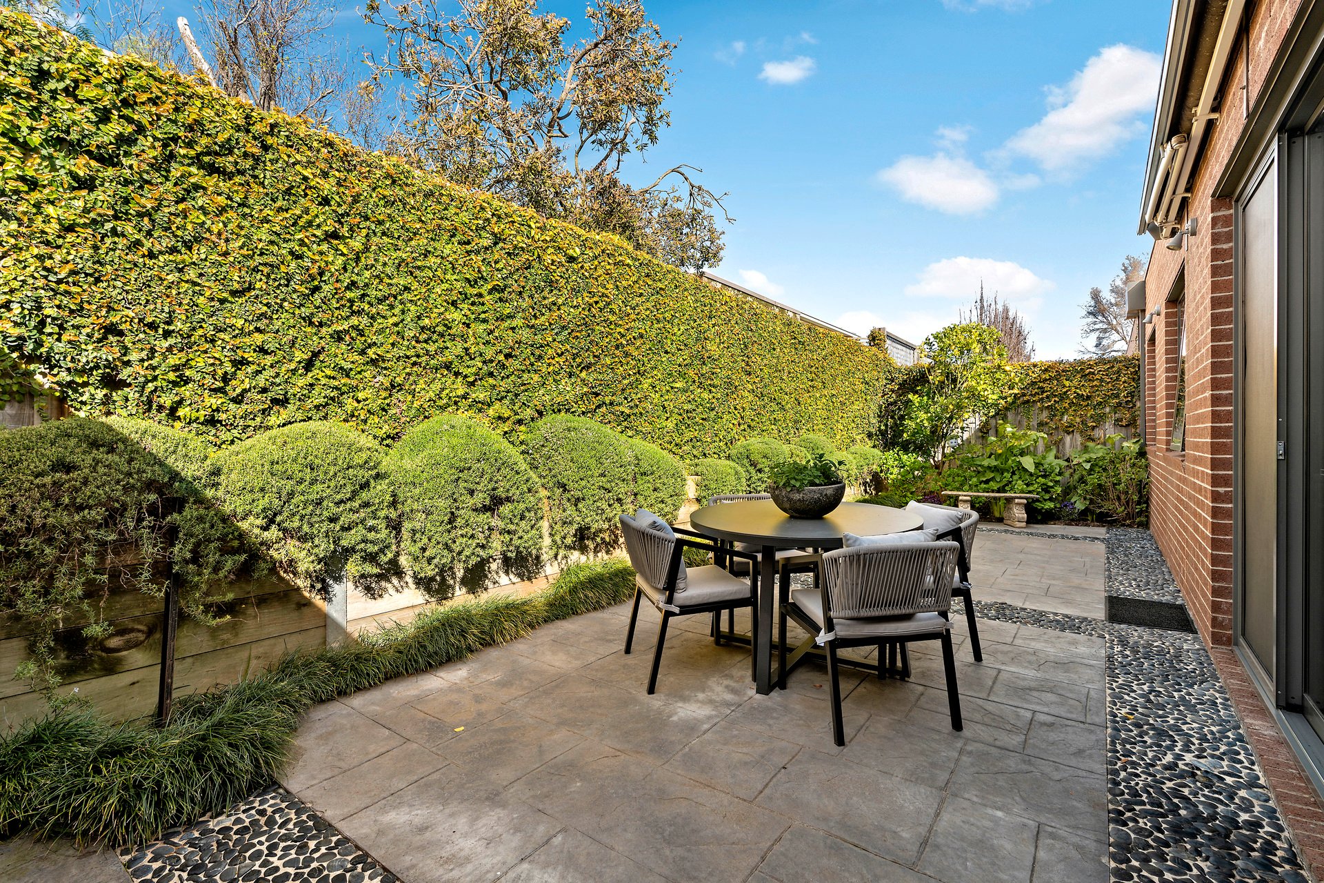 Property Gallery Thumbnail 7