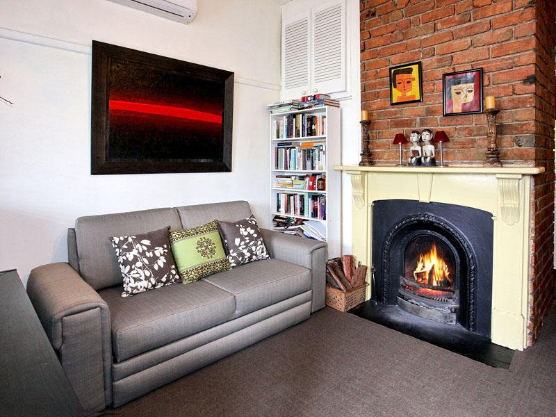 23 Leslie Street, St Kilda East image 5
