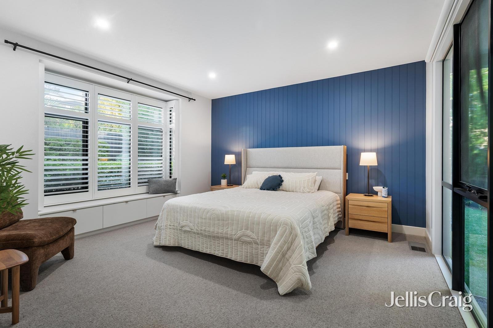 2/3 Madonna Court, Vermont image 7