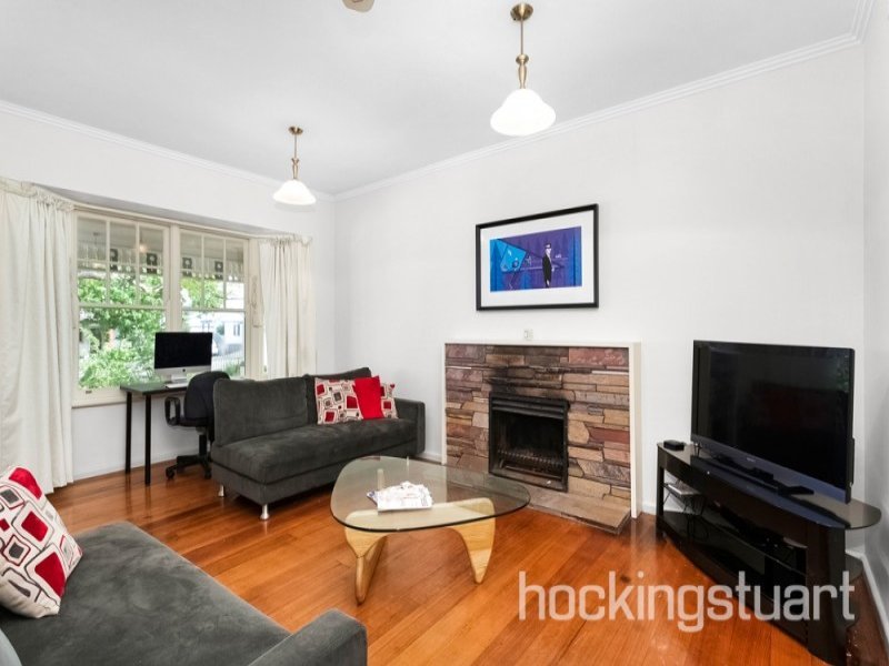 23 Malabar Road, Blackburn image 2
