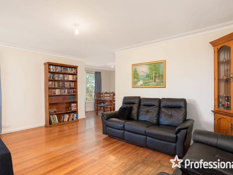 23 Marlow Street, Mooroolbark image 5