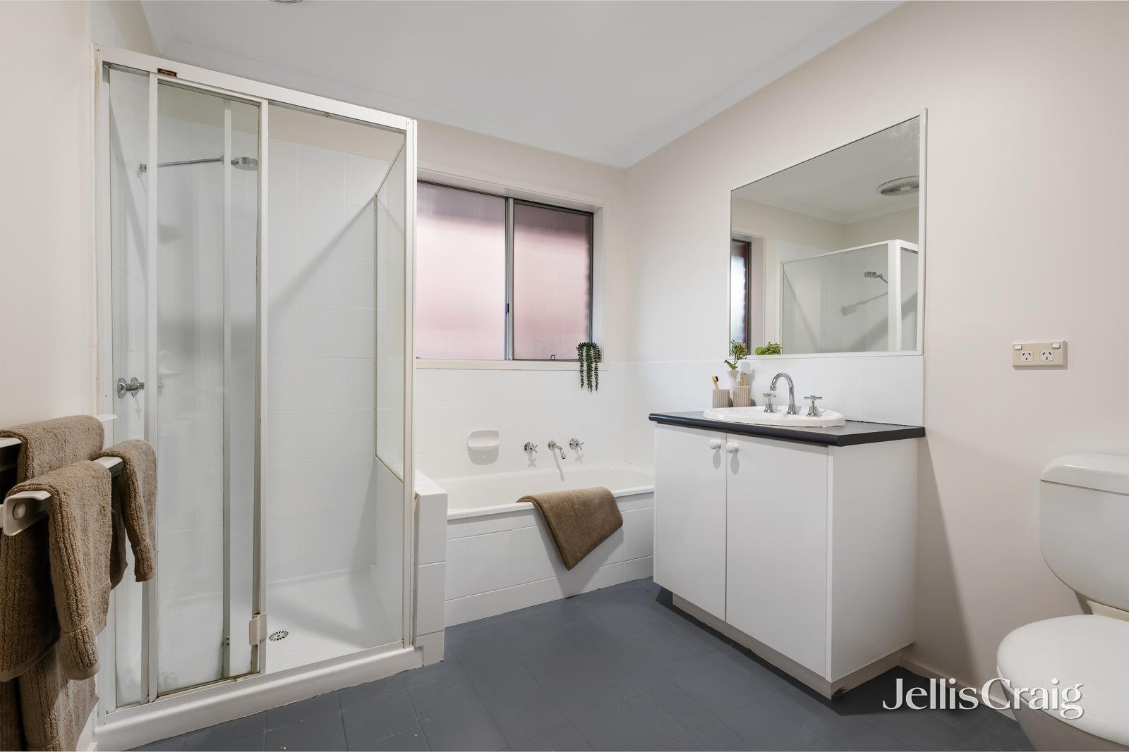 23 Marong Terrace, Forest Hill image 9