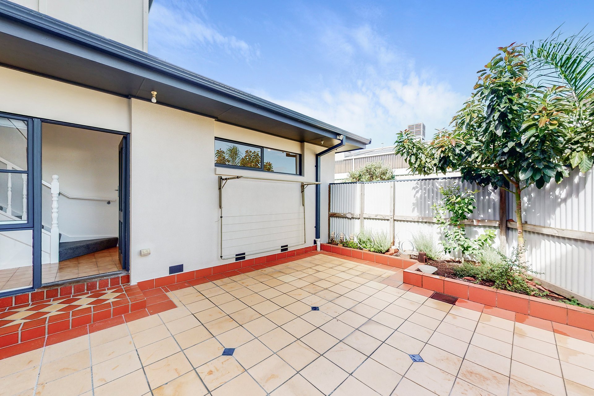 2/3 McArthur Street, Bentleigh image 10