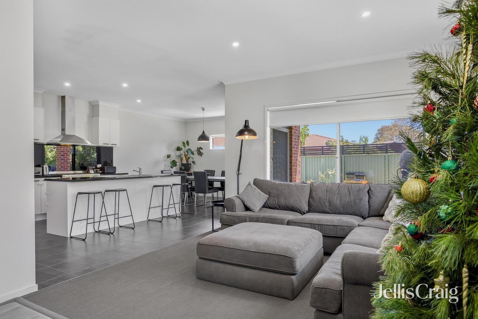 23 Mckellar Drive, Miners&nbsp;Rest image 4