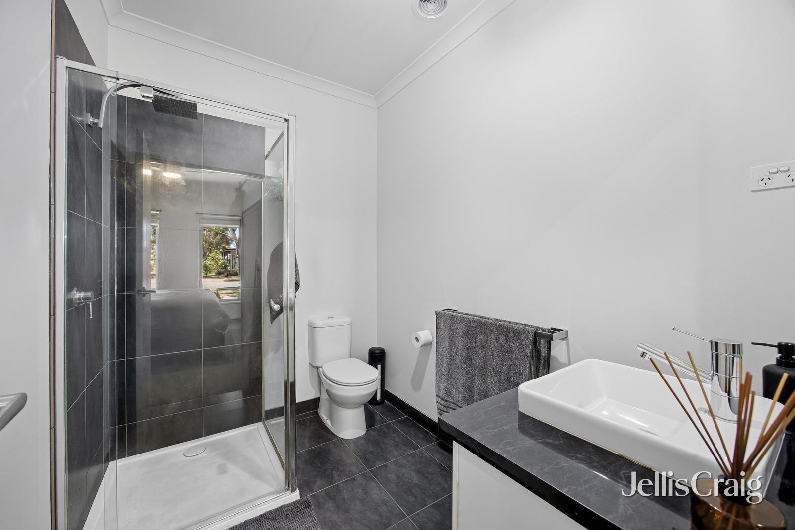 23 Mckellar Drive, Miners&nbsp;Rest image 12