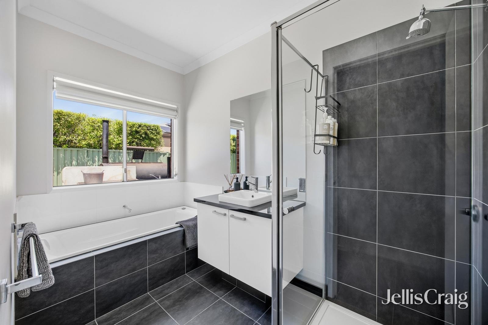 23 Mckellar Drive, Miners&nbsp;Rest image 15