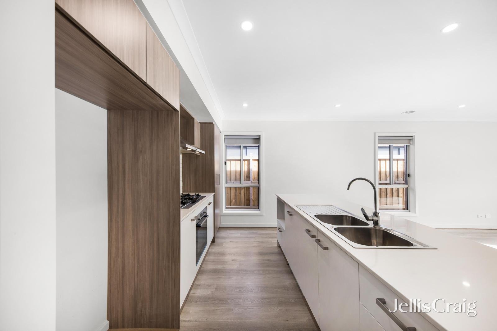 23 Melaan Way, Clyde North image 4