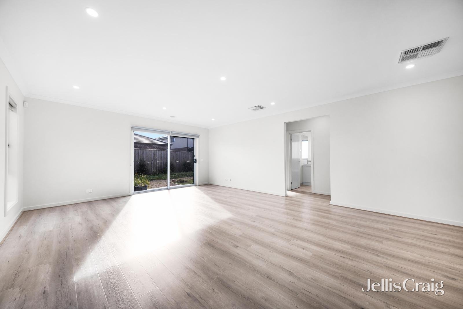 23 Melaan Way, Clyde North image 7