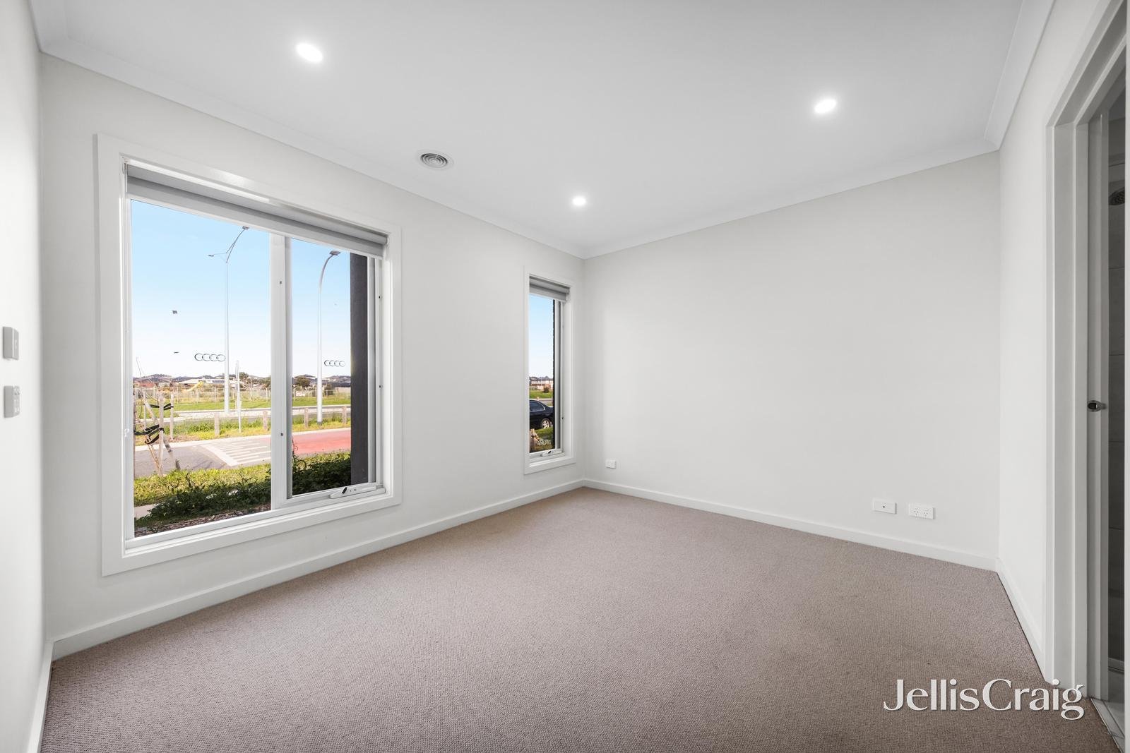 23 Melaan Way, Clyde North image 13