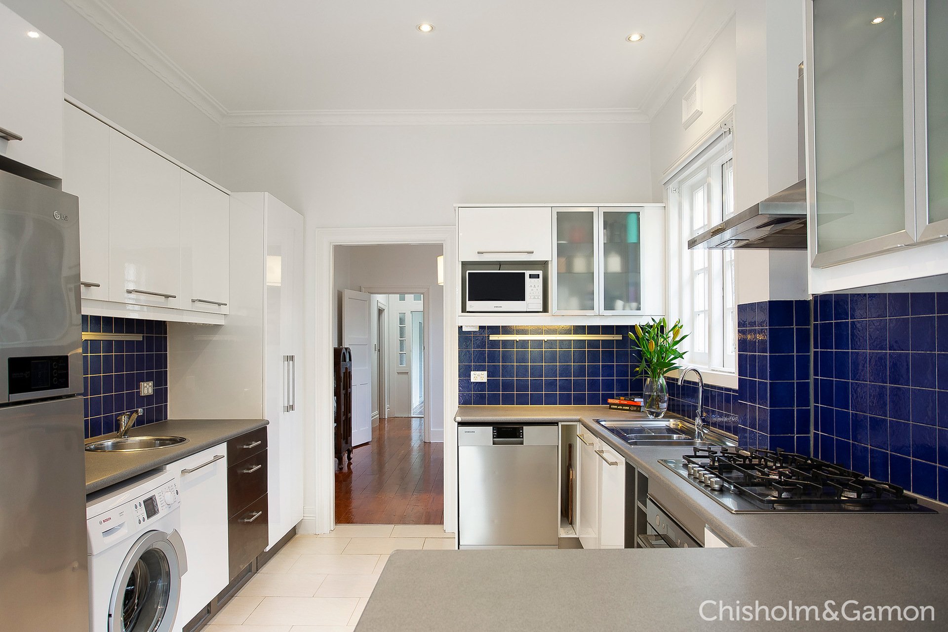 23 Meredith Street, Elwood image 5