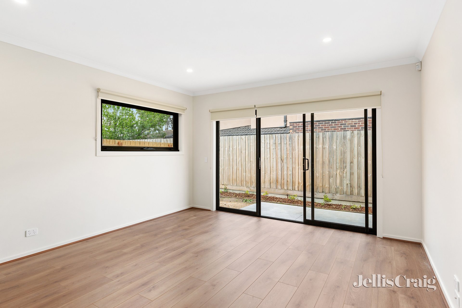 23 Midnight Circuit, South Morang image 4