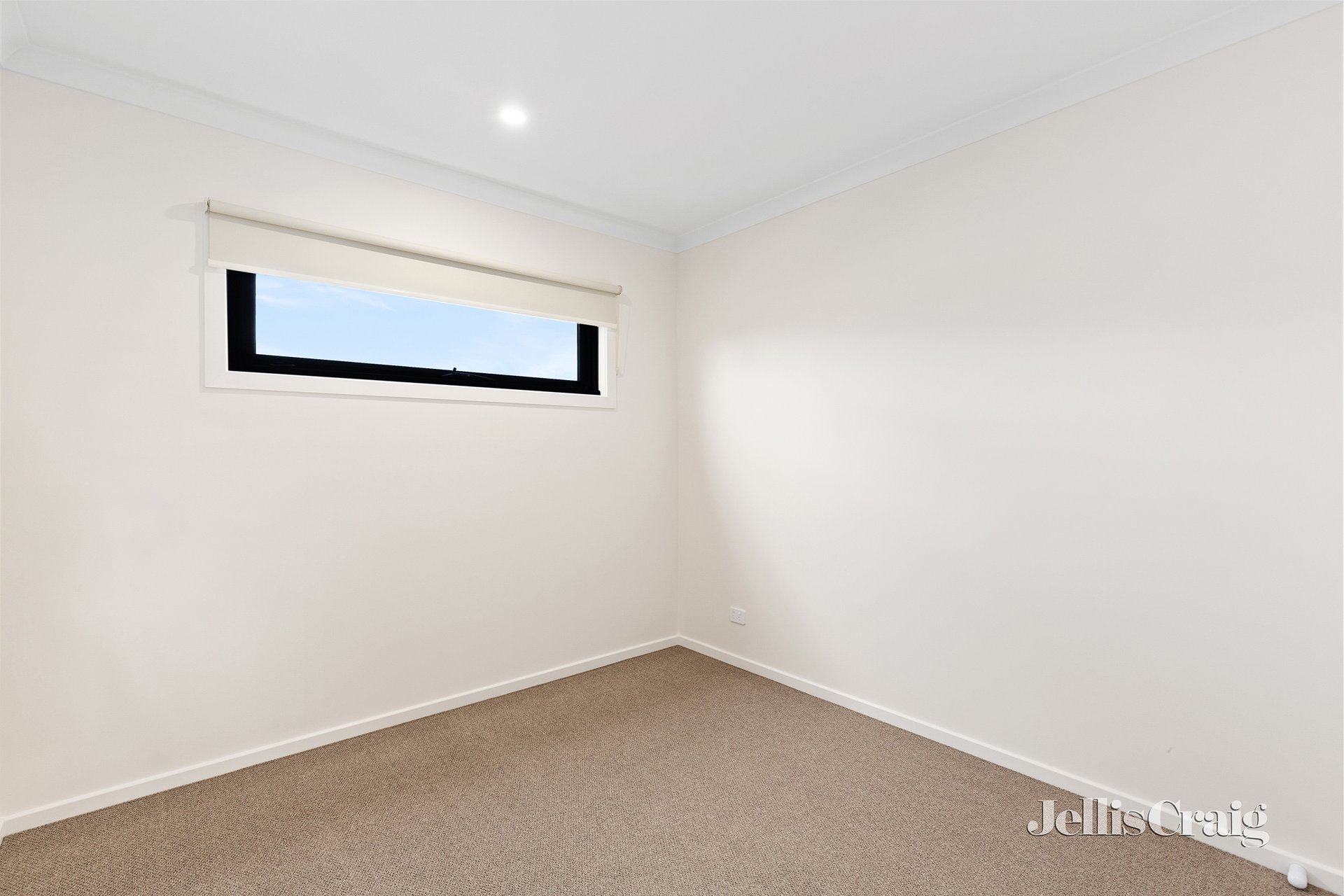 23 Midnight Circuit, South Morang image 8