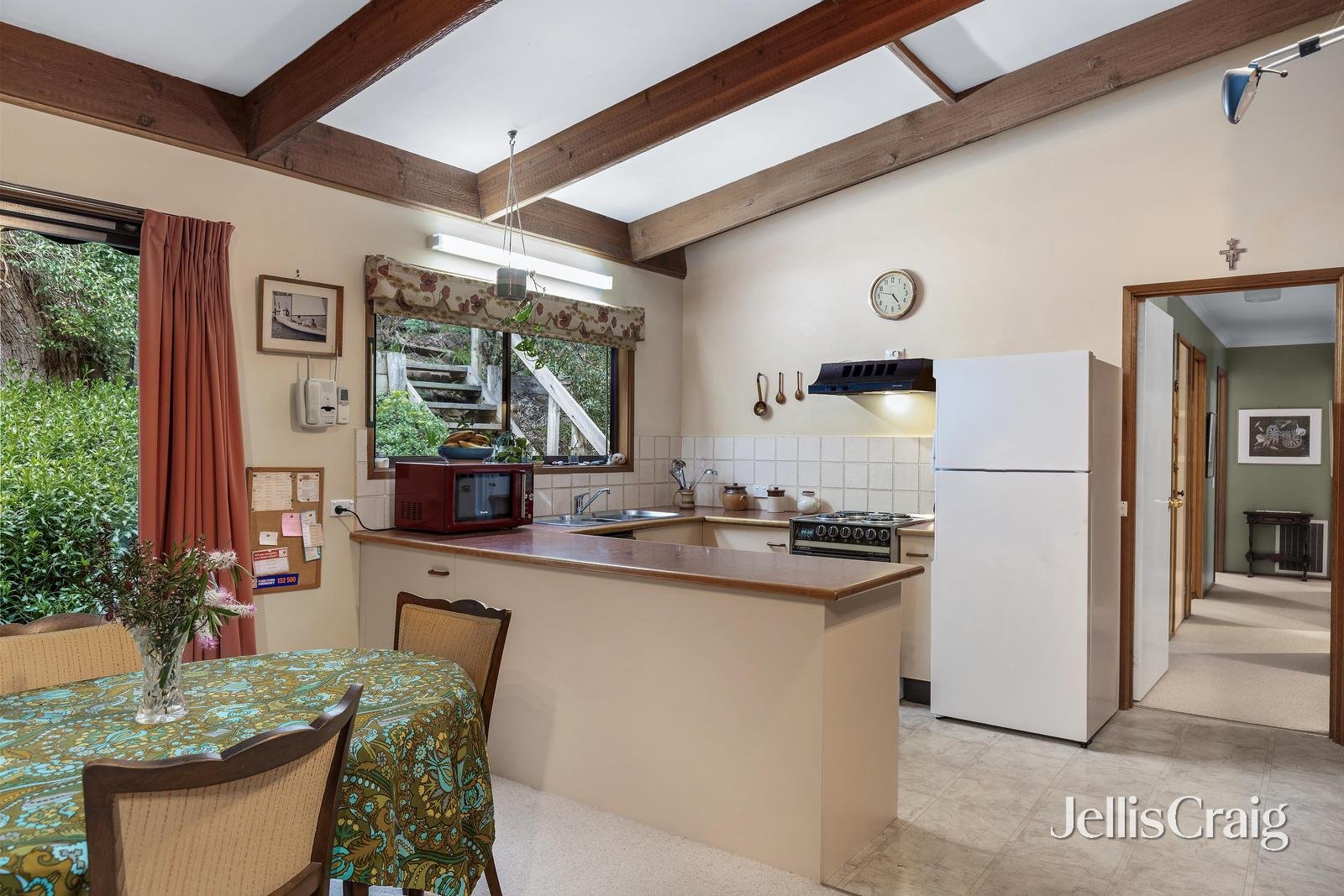 23 Mitchell Avenue, Warrandyte image 6