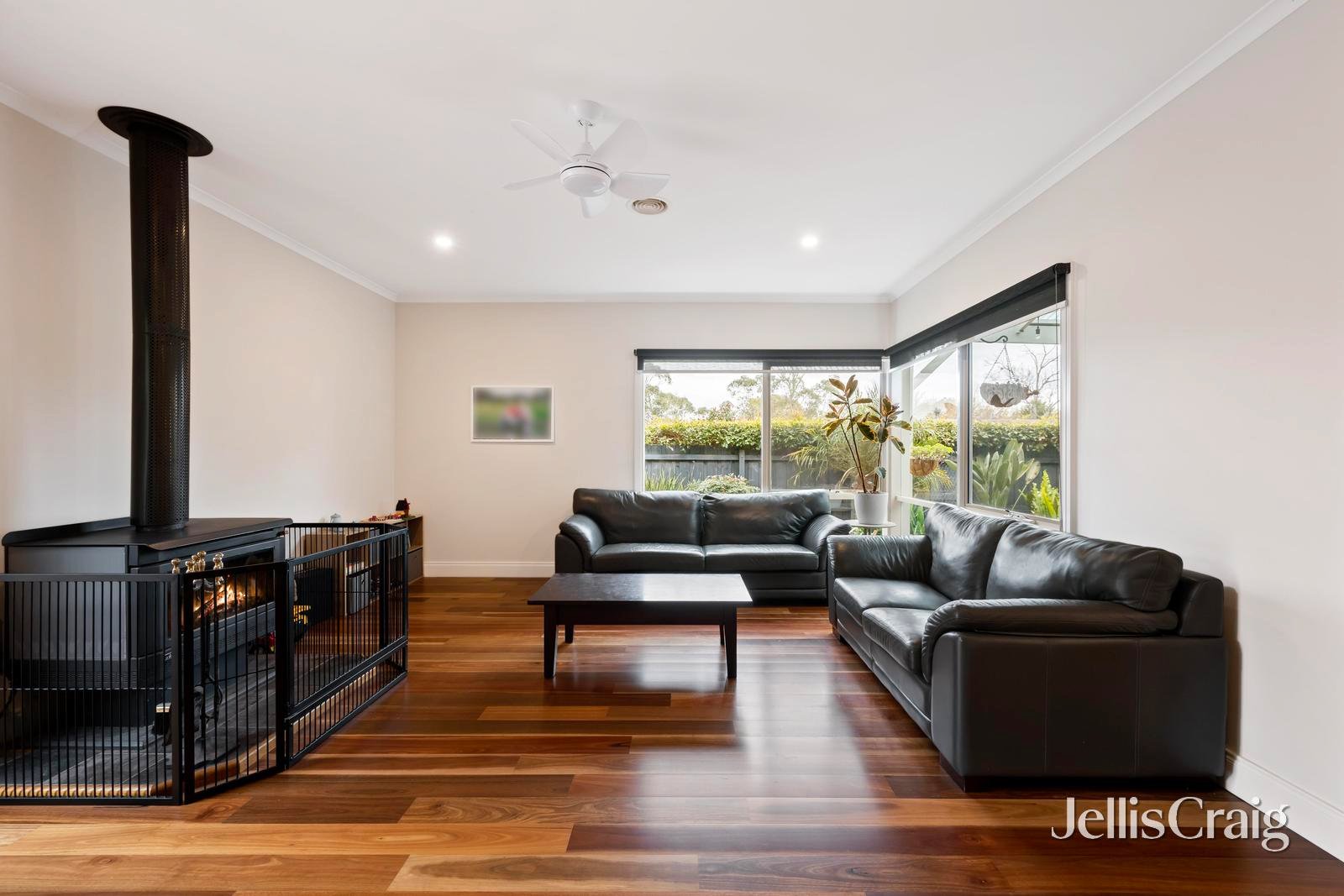 23 Mitchell Road, Lilydale image 2