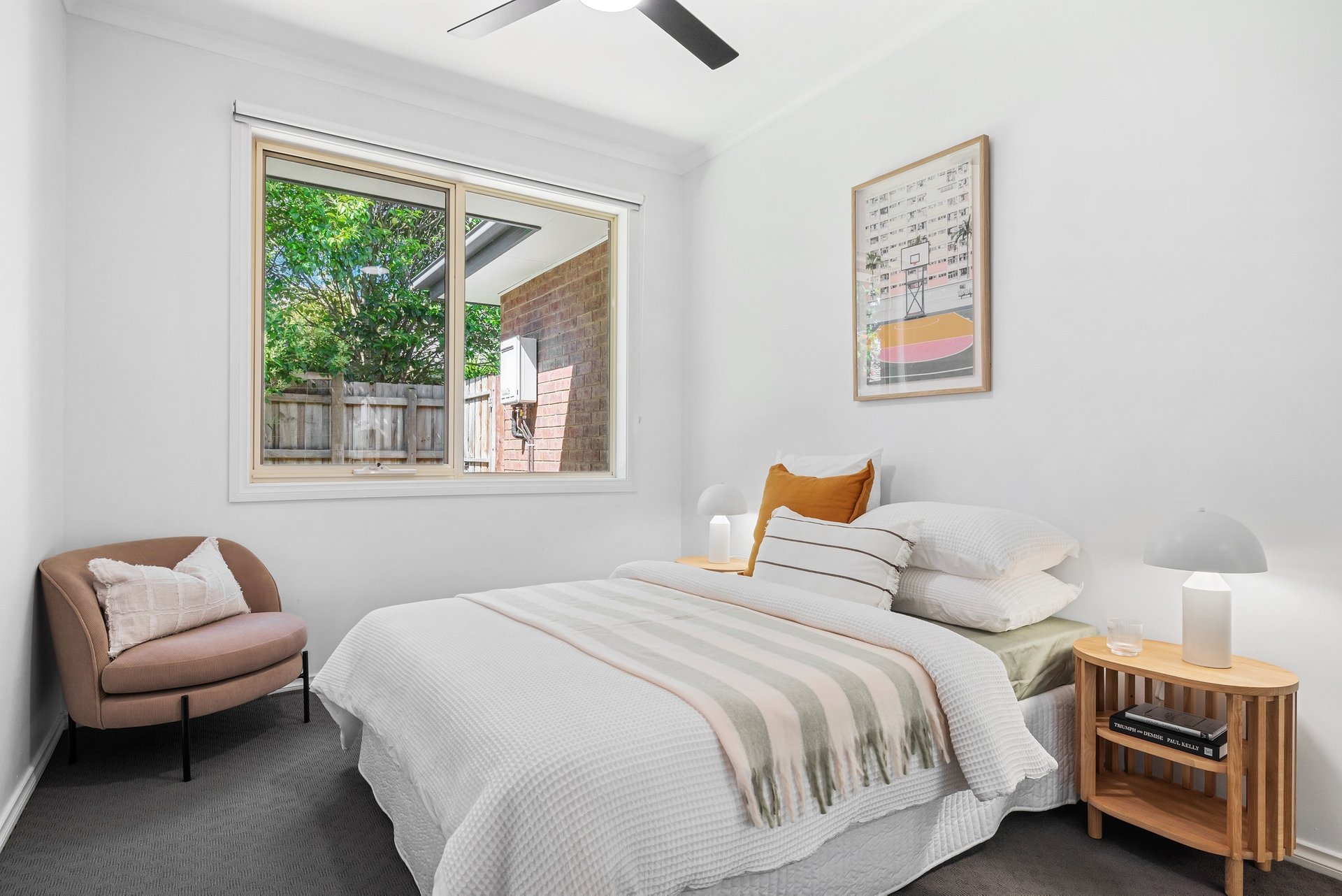 2/3 Monaro Court, Mooroolbark image 8