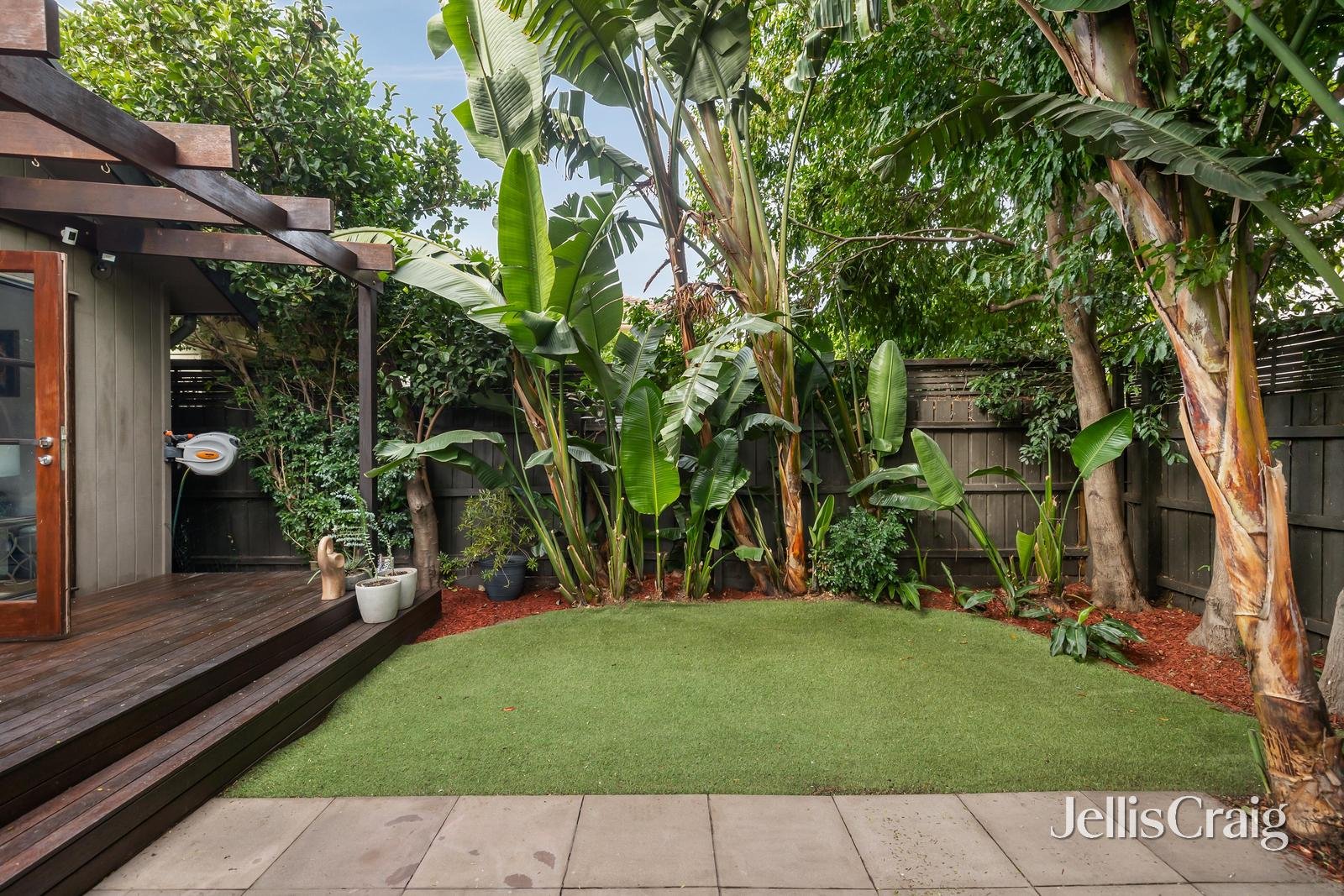 23 Moore Street, Elwood image 10