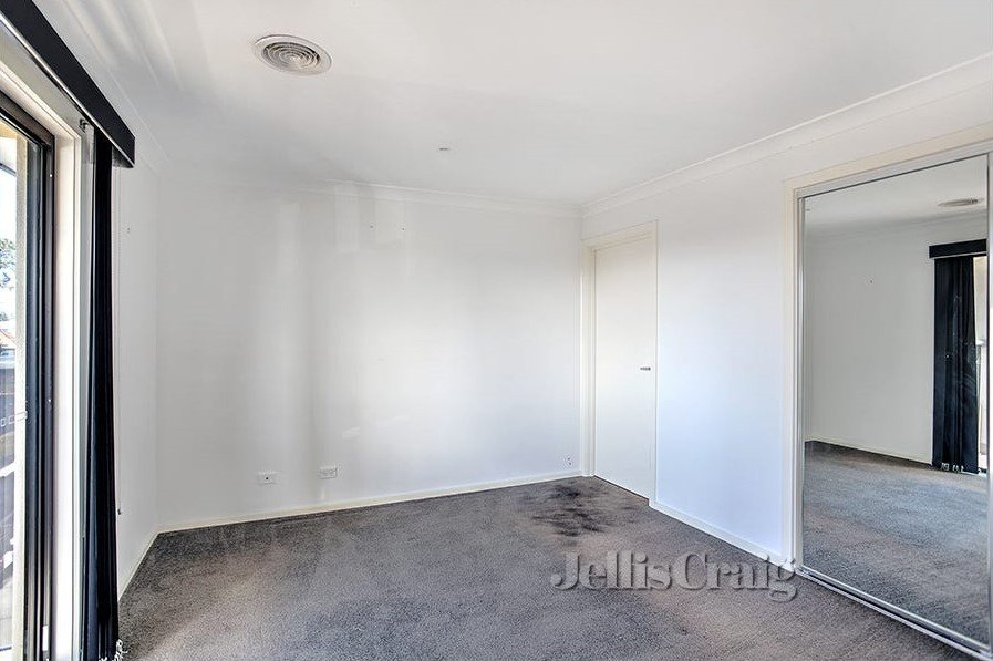 23 Mount Street, Altona image 5