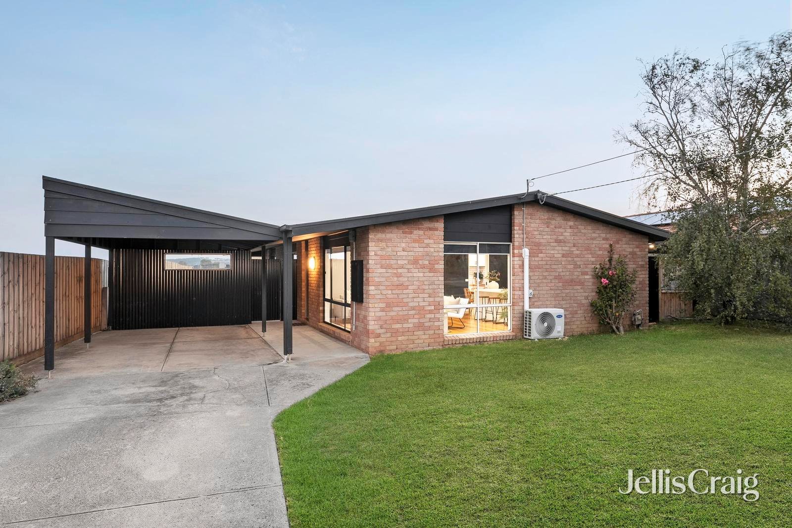 23 Mulholland Crescent, Grovedale image 1