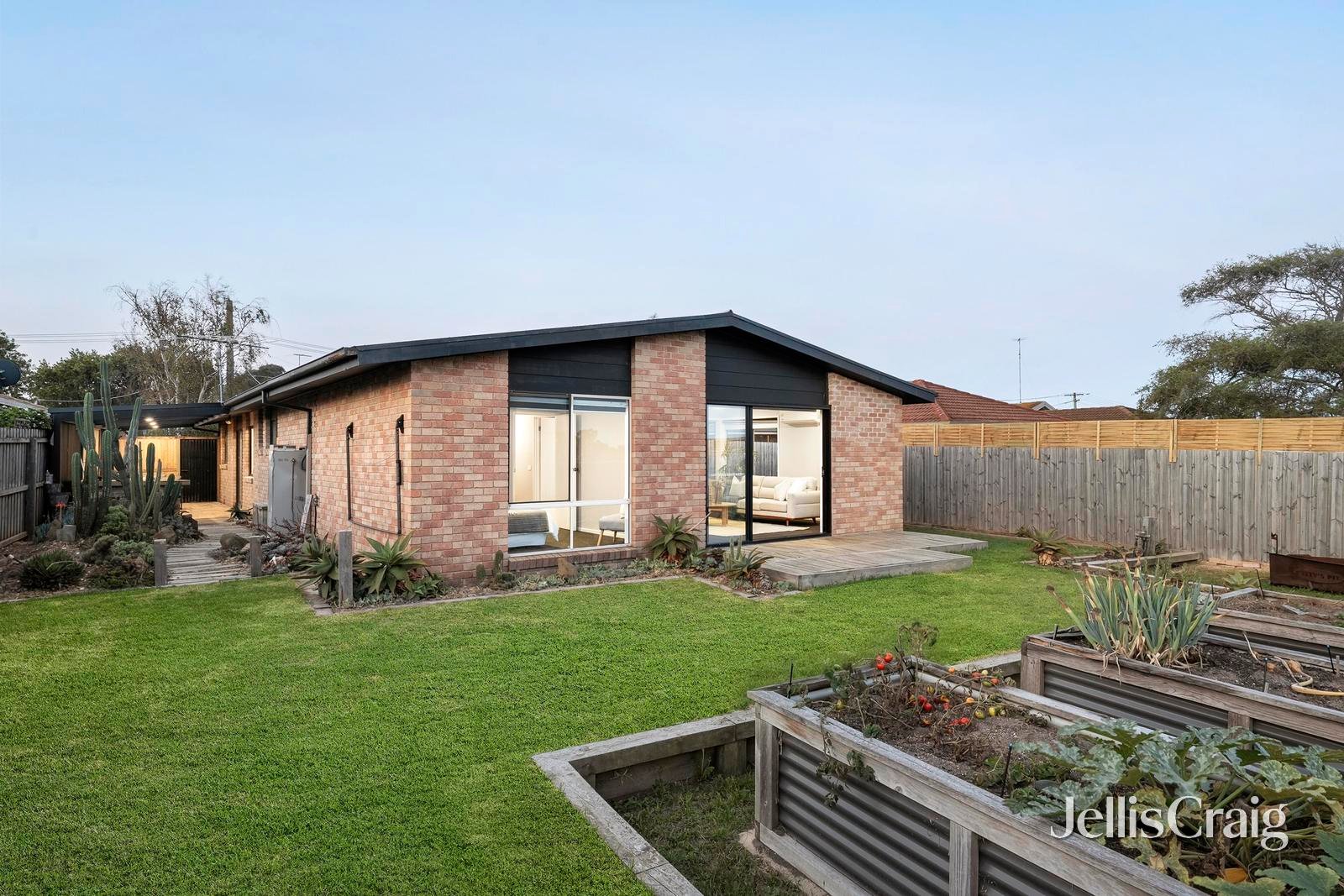 23 Mulholland Crescent, Grovedale image 9