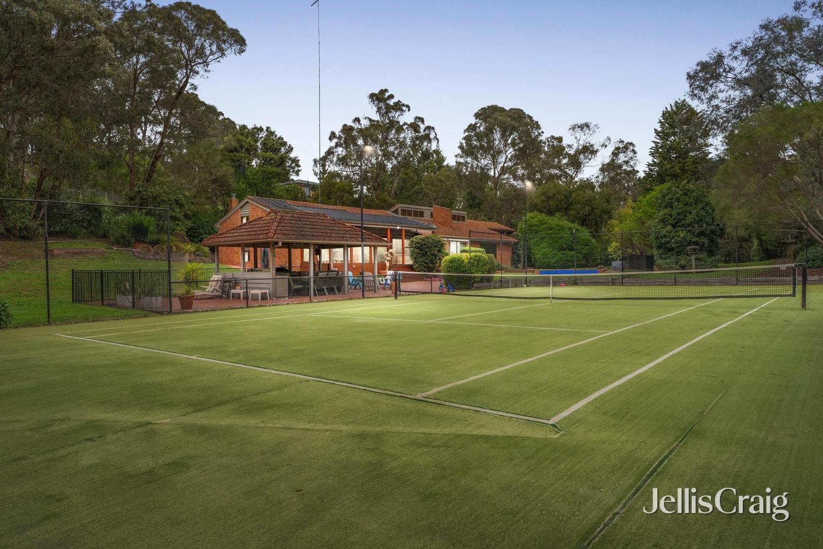 23 Murndal Drive, Donvale image 14