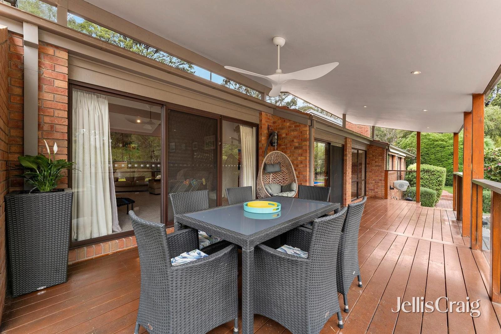 23 Murndal Drive, Donvale image 15