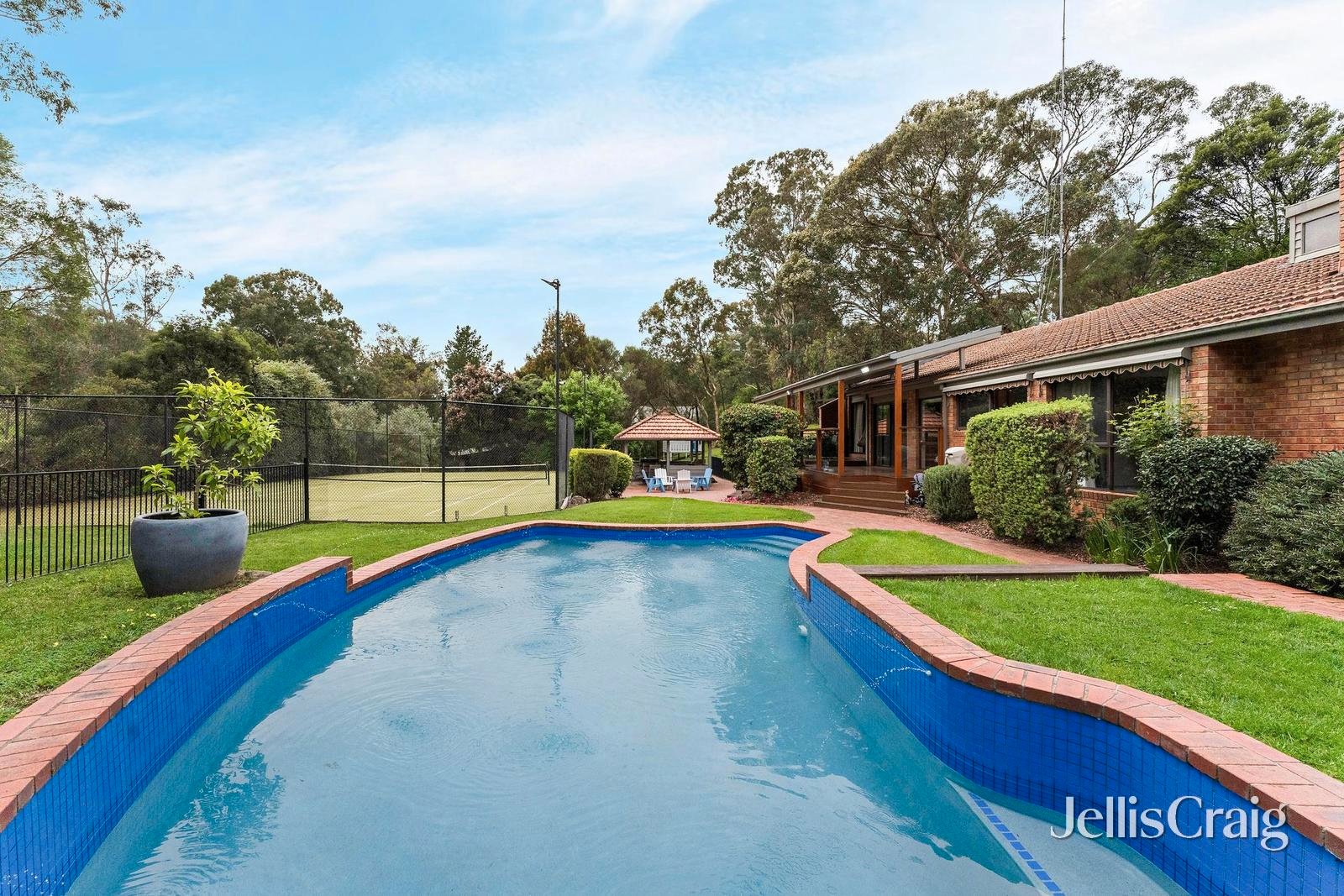 23 Murndal Drive, Donvale image 16