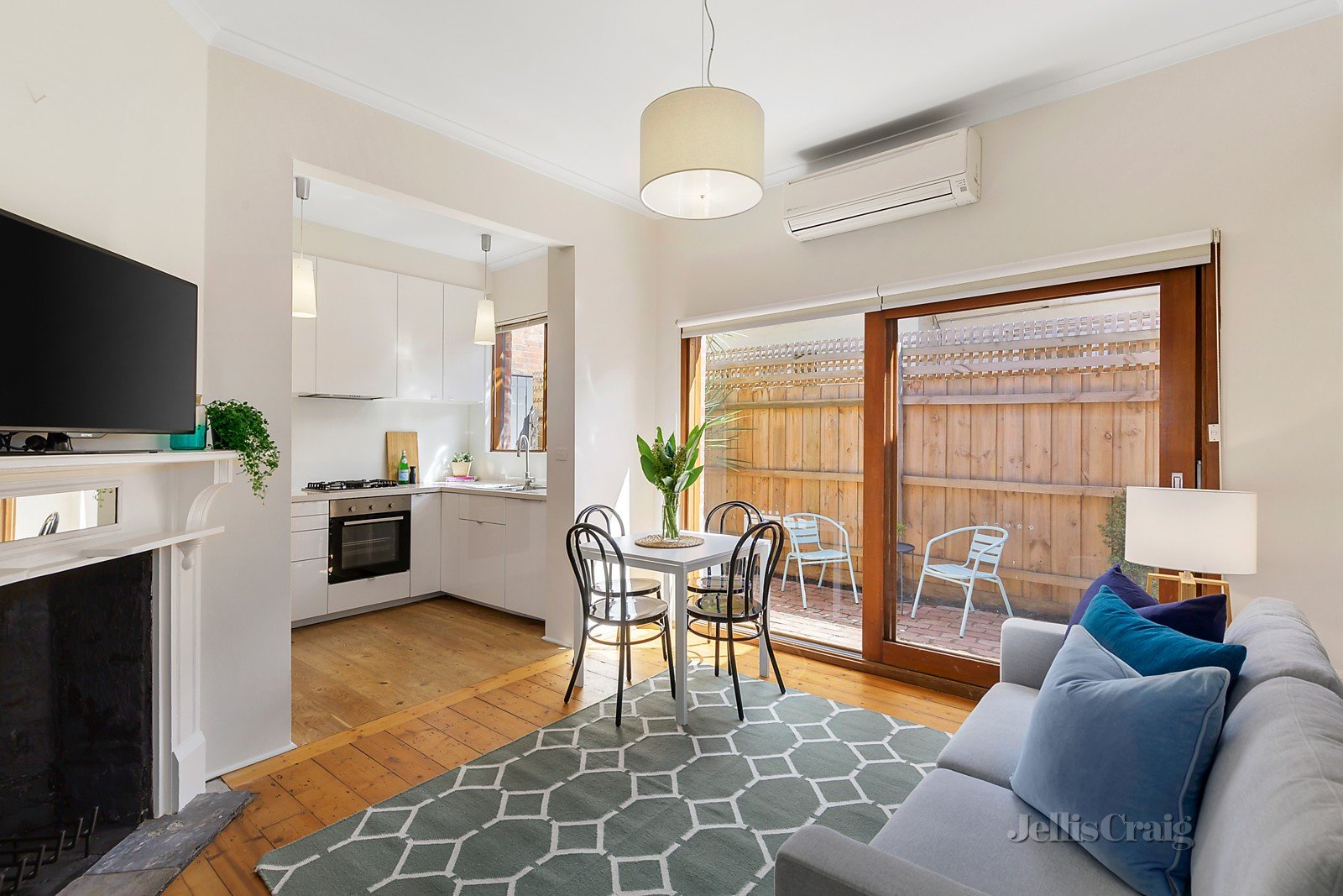 23 Myrtle Street, South Yarra image 2