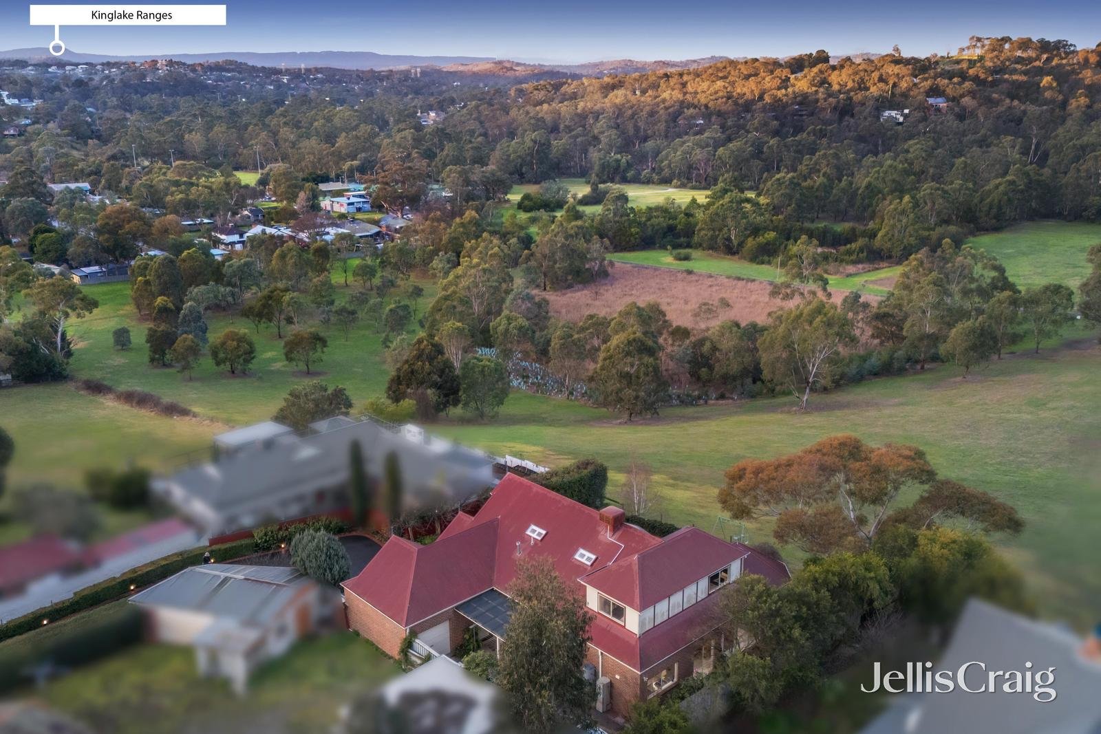 23 Nicole Crescent, Diamond Creek image 3