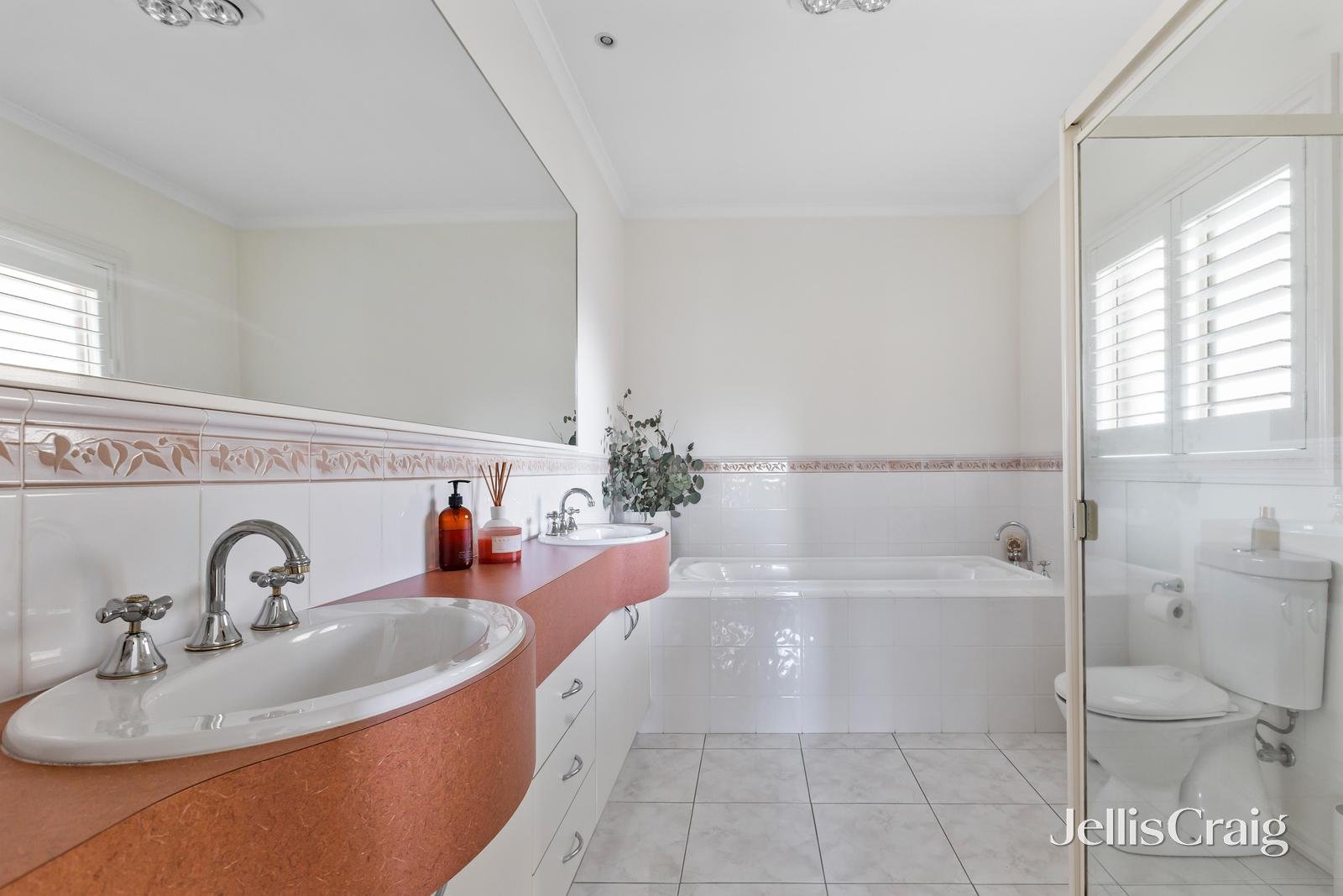 23 Nicole Crescent, Diamond Creek image 12