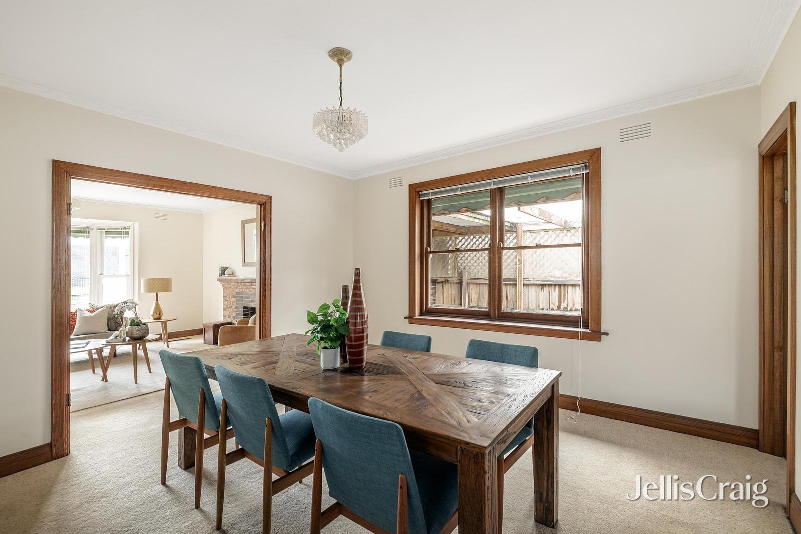 23 Normanby Road, Bentleigh East image 3