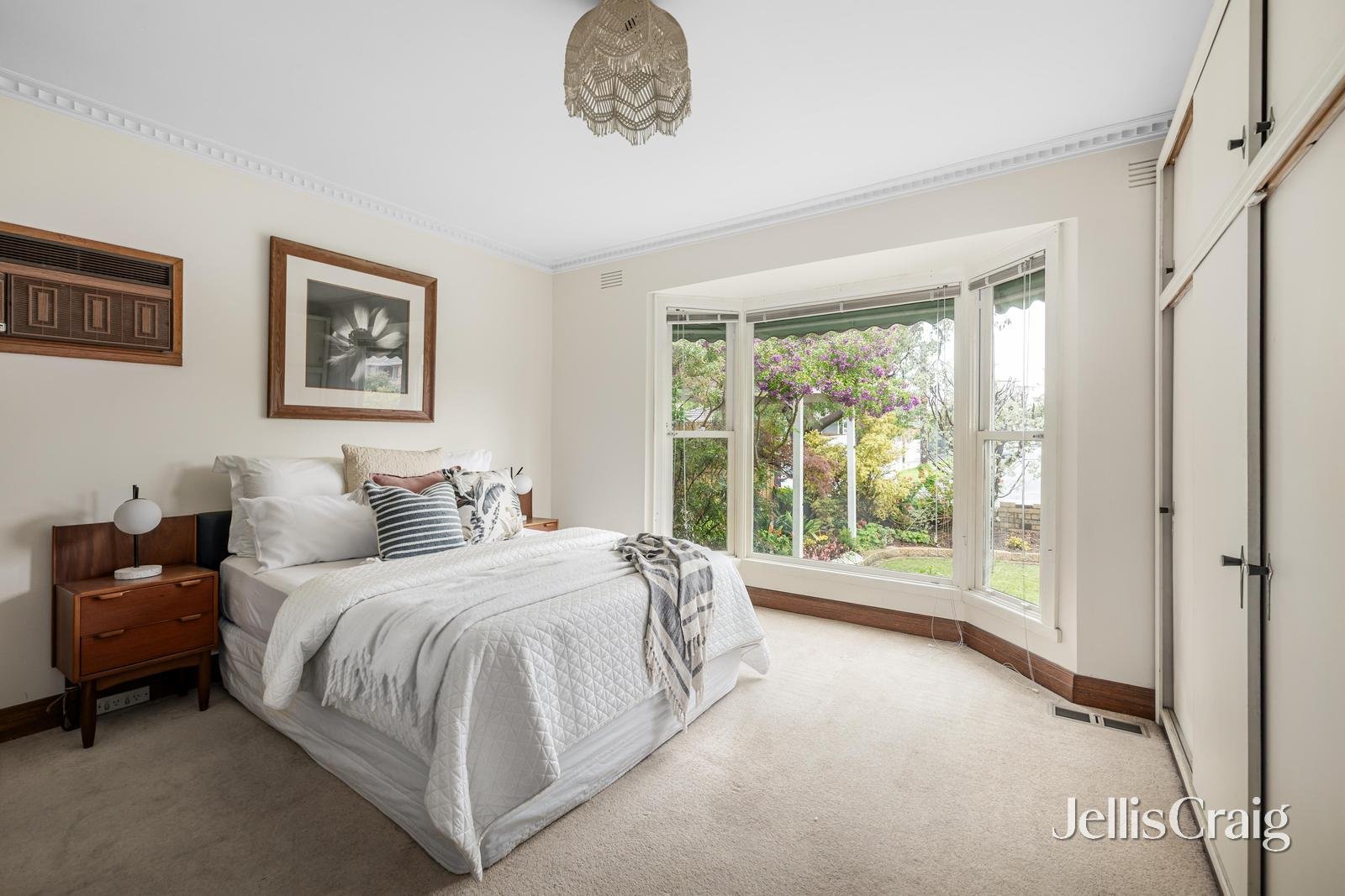 23 Normanby Road, Bentleigh East image 6