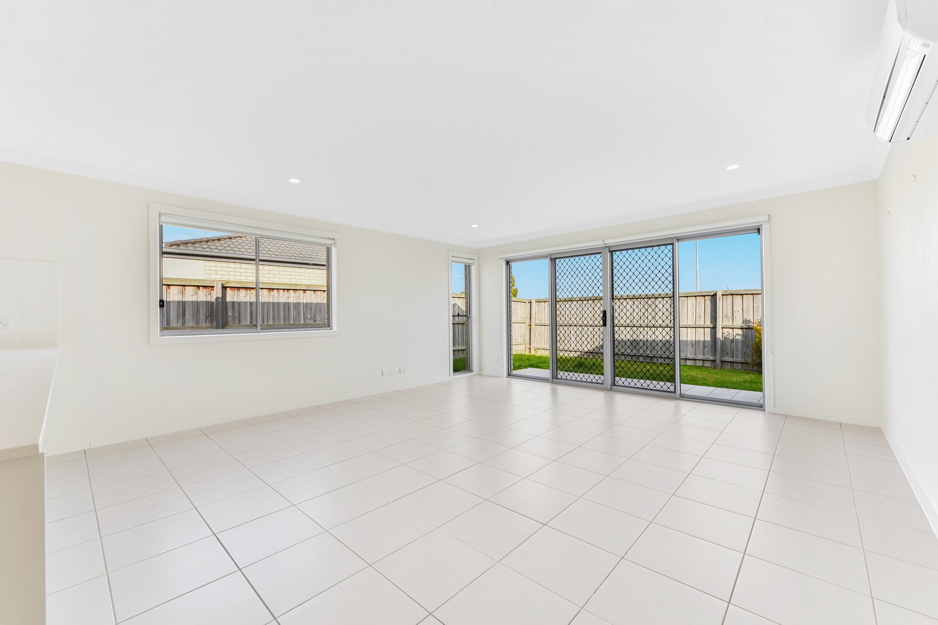 23 Nunkeri Court, Clyde North image 3