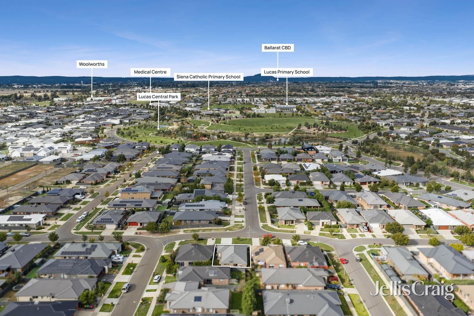 23 O'Callaghan Parade, Lucas image 13