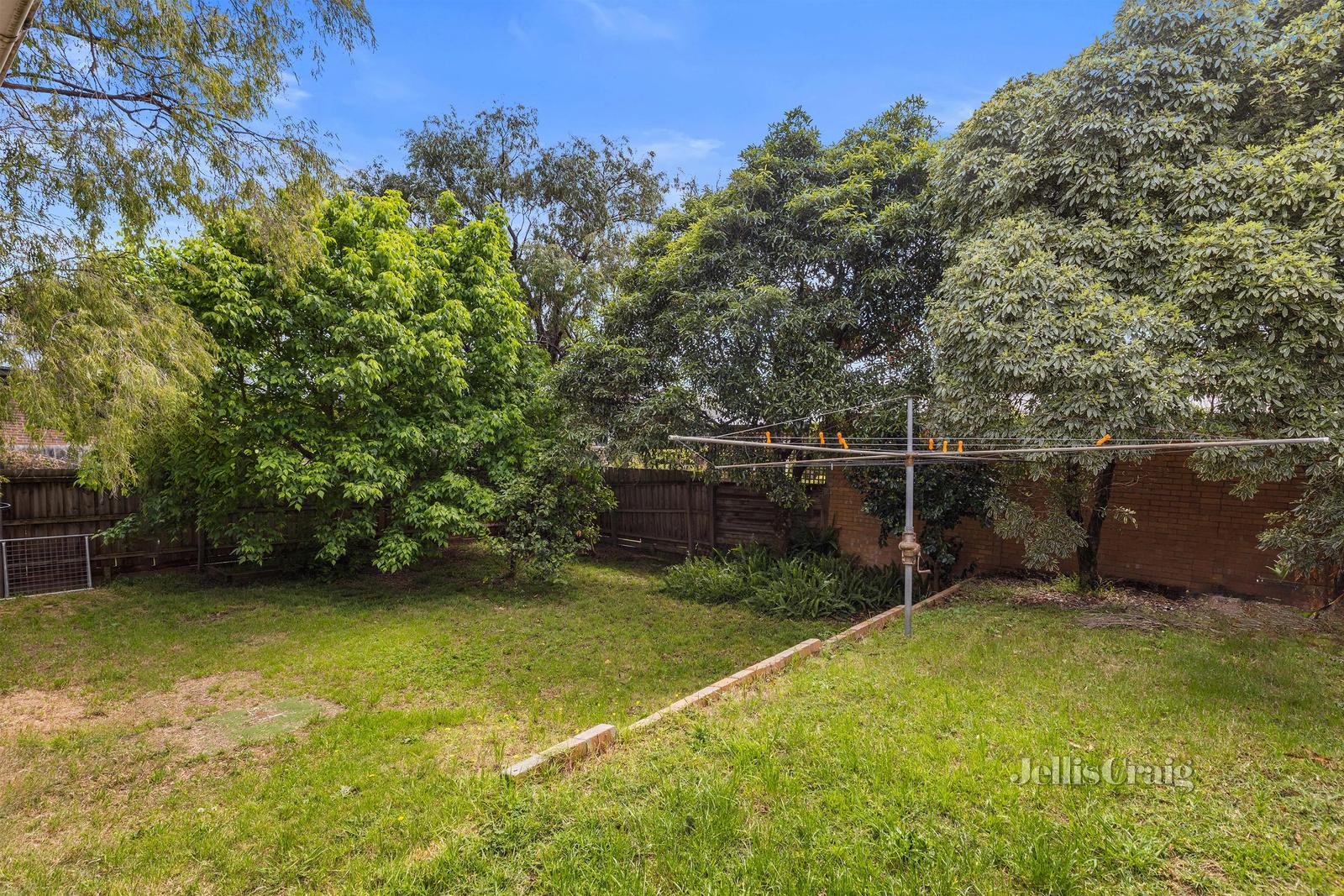 23 Ogilvie Street, Essendon image 6