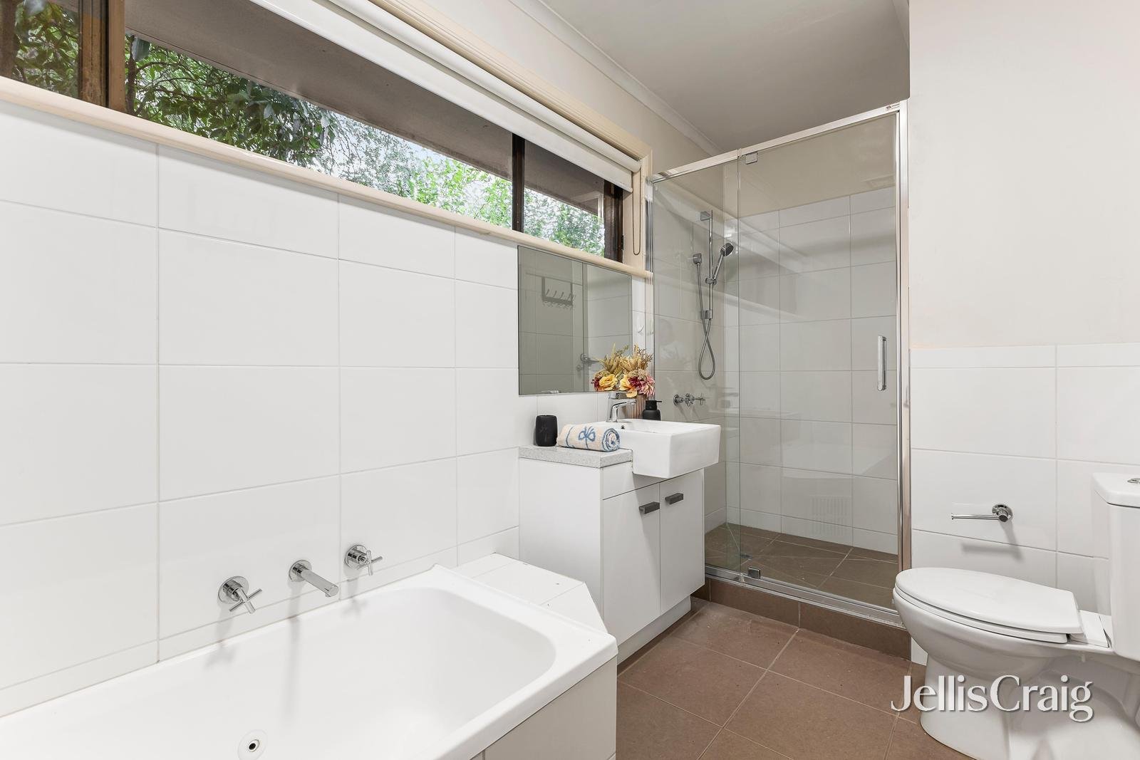 2/3 Orchard Street, Brighton image 8