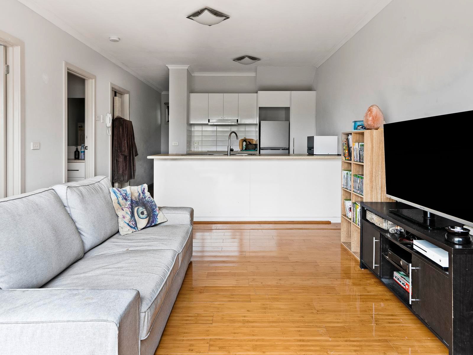 2/3 Orr Street, Heidelberg Heights image 6