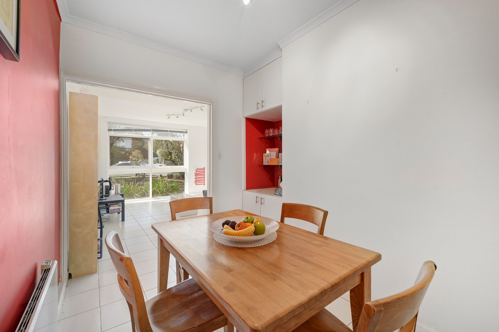 2/3 Osborne Avenue, Glen Iris image 3