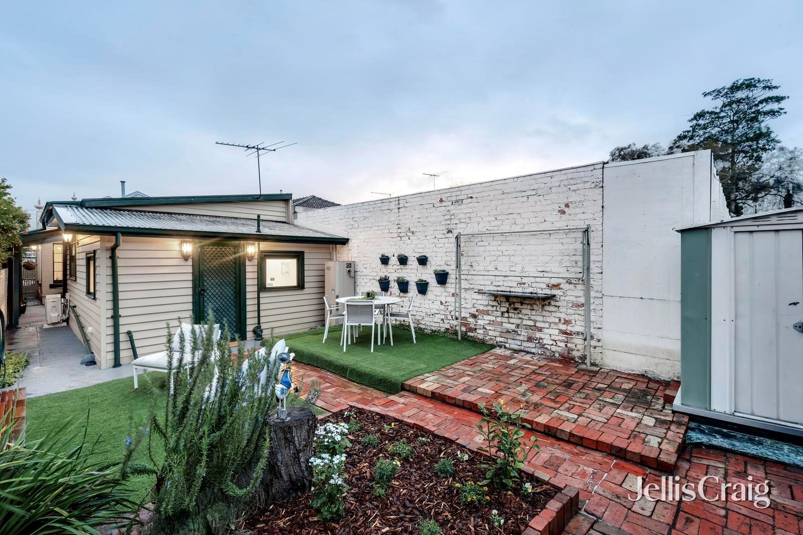 23 Overend Street, Brunswick image 14