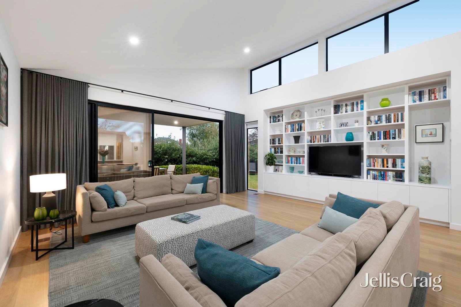 23 Park Crescent, Bentleigh image 2