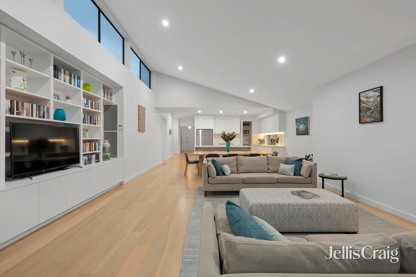 23 Park Crescent, Bentleigh image 3