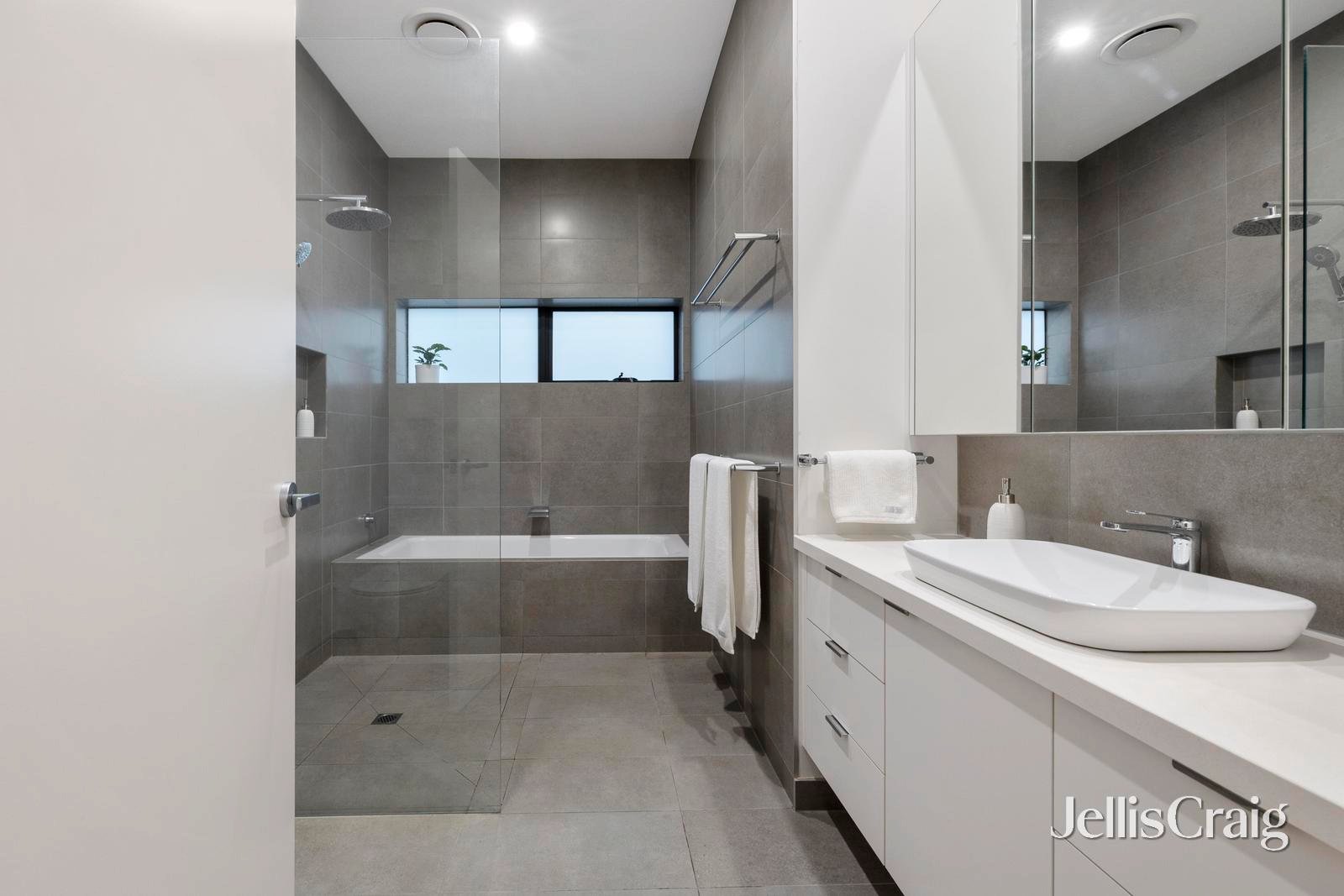 23 Park Crescent, Bentleigh image 14