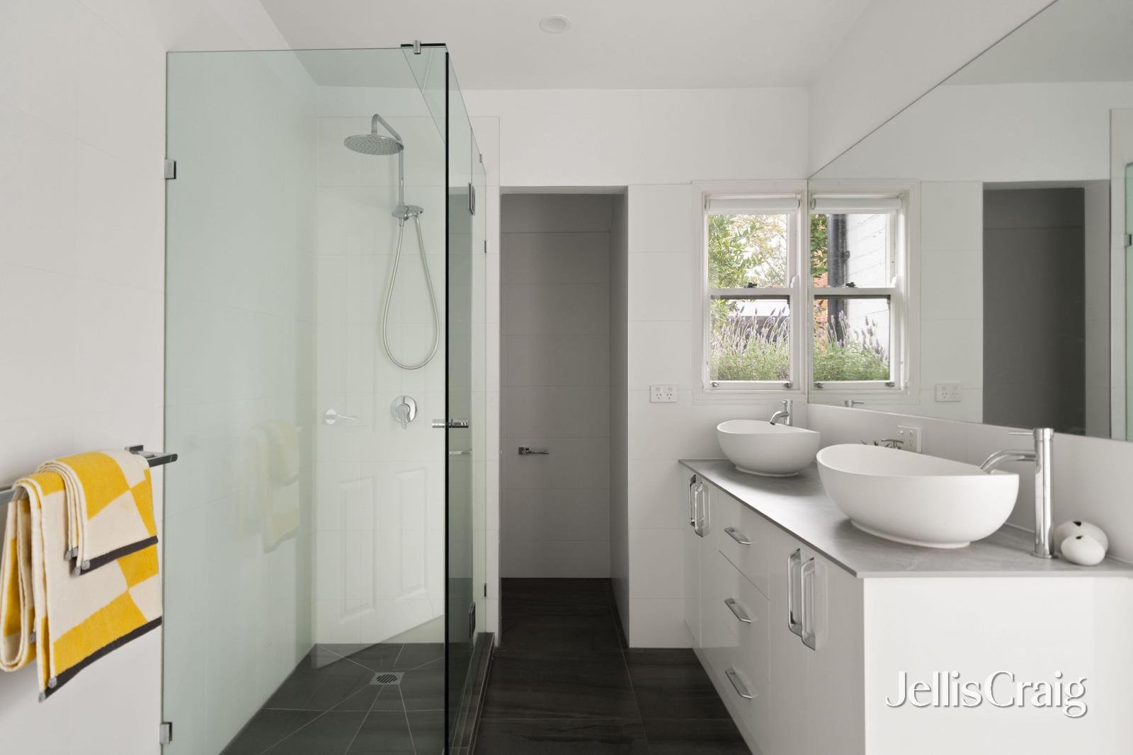 23 Paterson Street, Abbotsford image 7