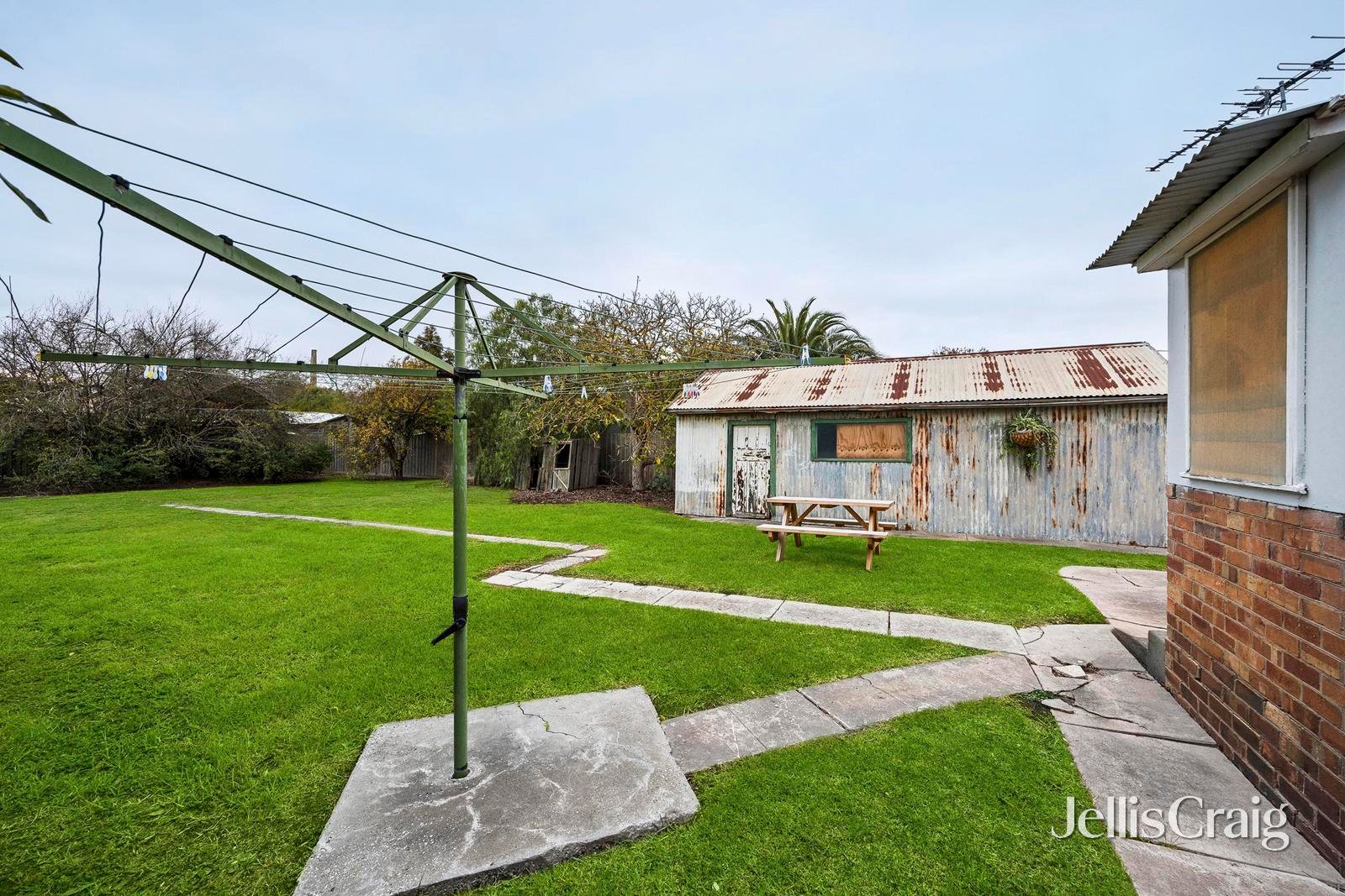 23 Pine Avenue, North&nbsp;Shore image 11