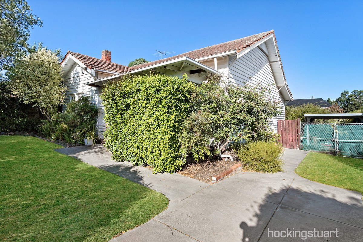 23 Power Street, Balwyn image 2