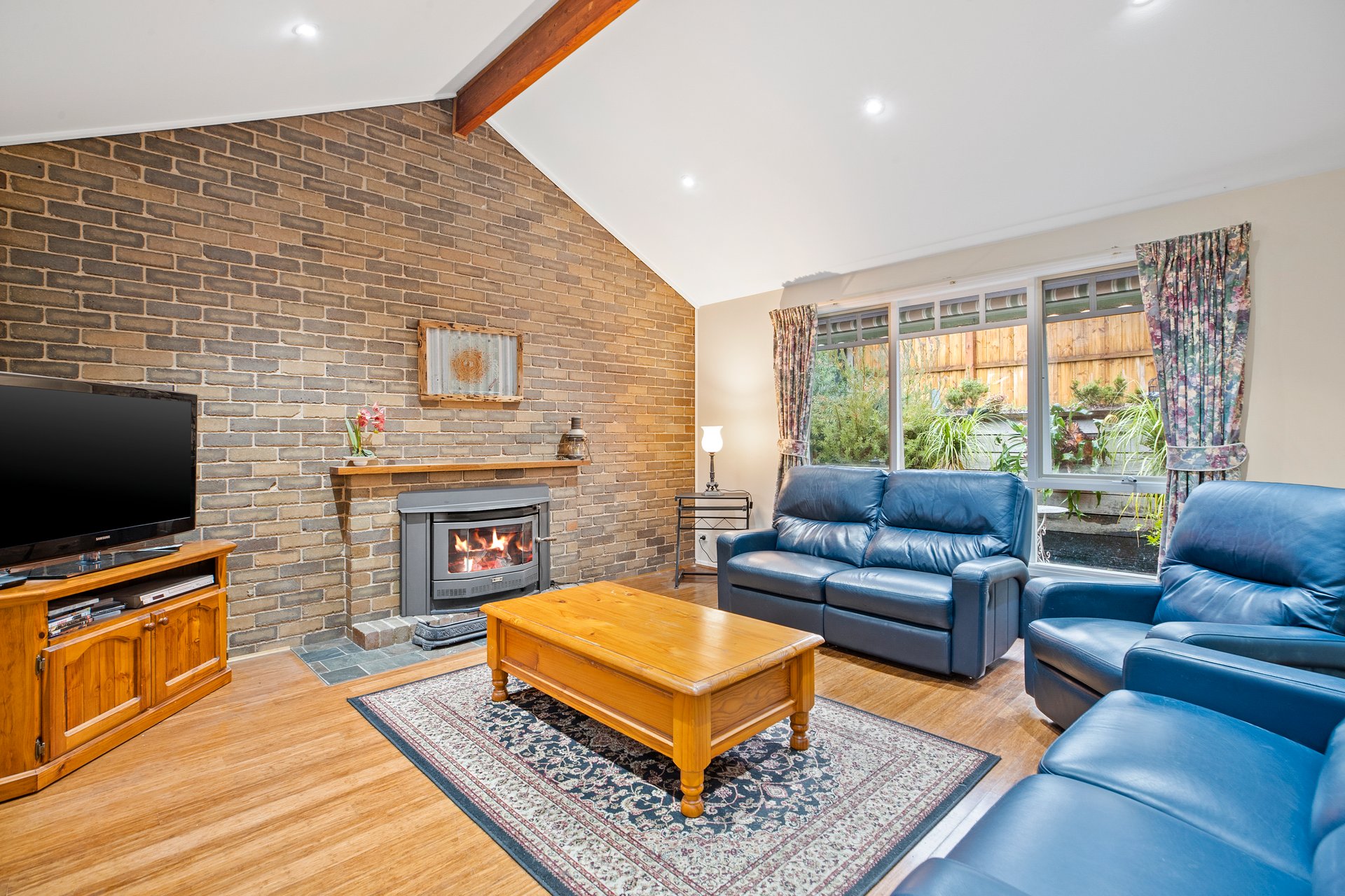 23 Pratico Court, Forest Hill image 6