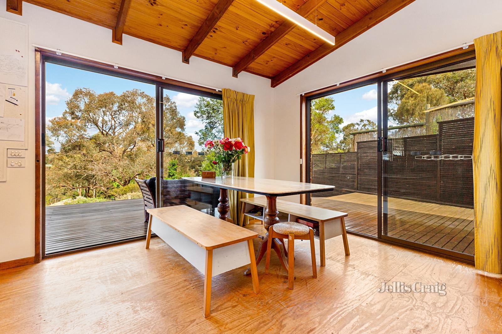 23 Preshaw Street, Castlemaine image 3